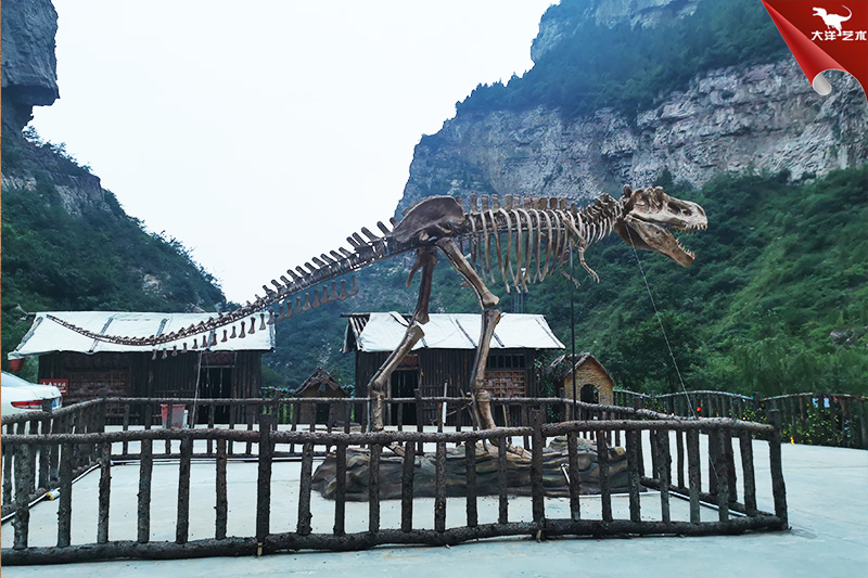 恐龍化石骨架，霸王龍化石骨架